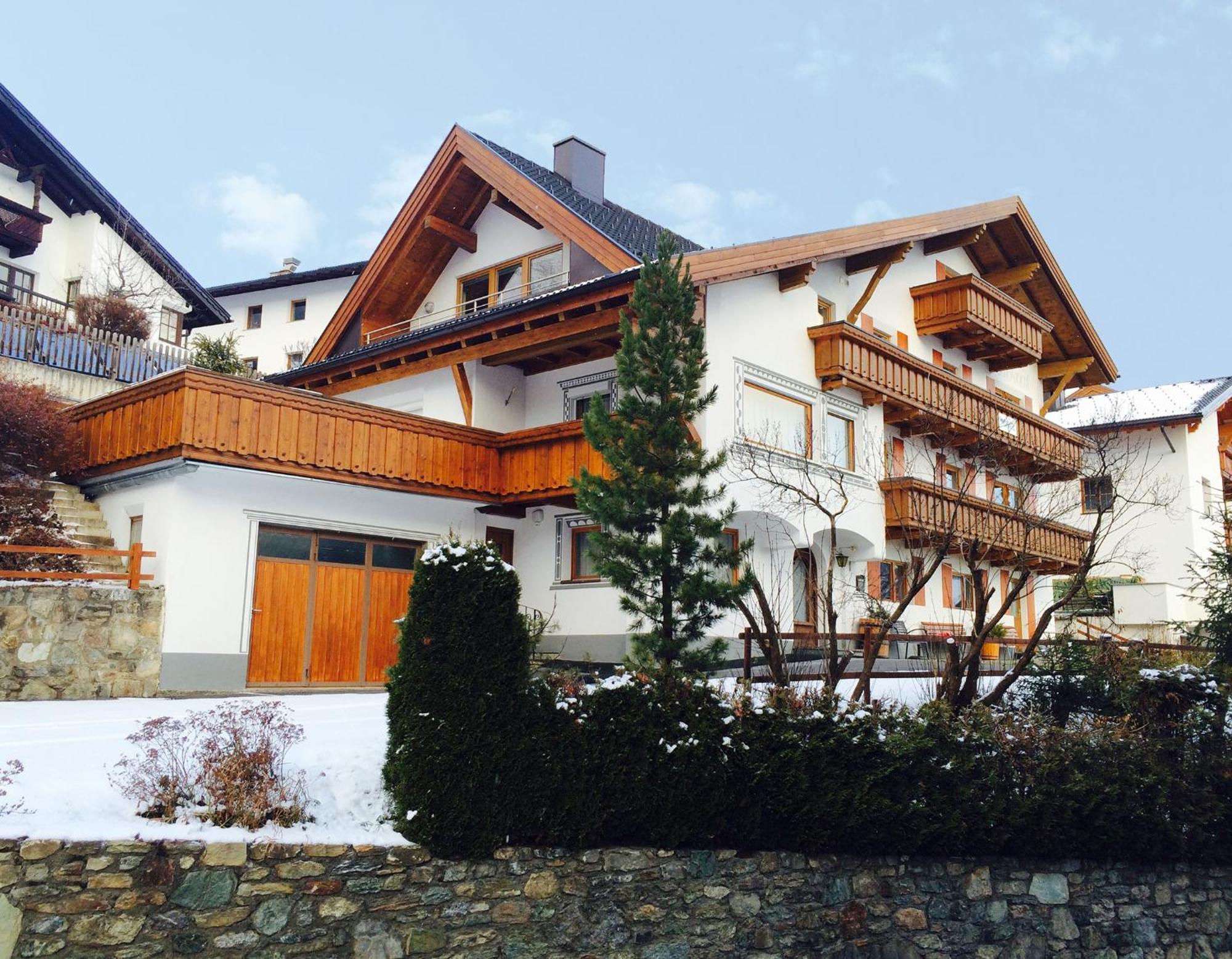 Haus Schoenjochl By Chatel Reizen Фис Экстерьер фото